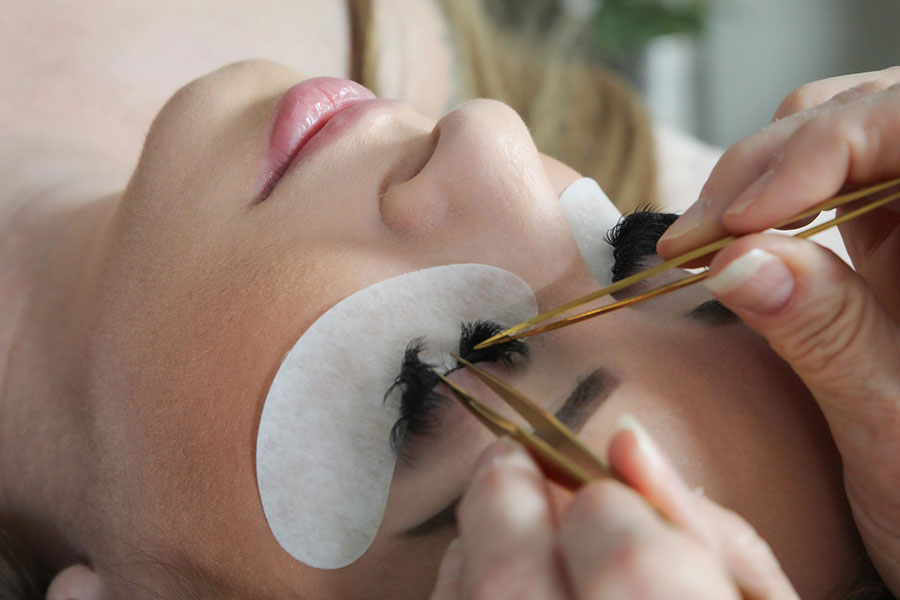 Local Lash Lounge